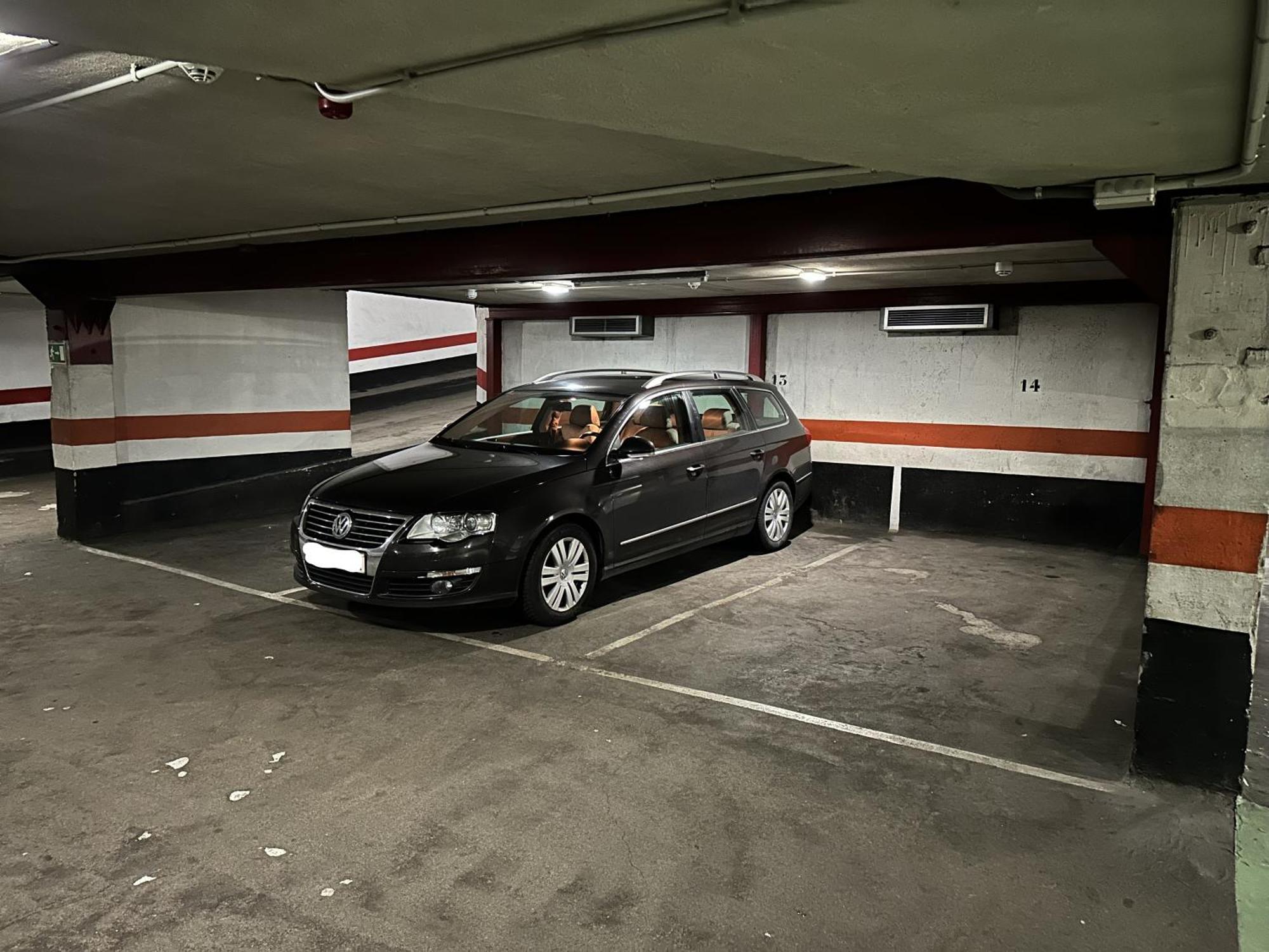 Bilbao Premium With Parking By Aston Rentals Zewnętrze zdjęcie